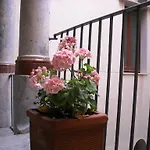 Ohana By Casimiro Apartmán